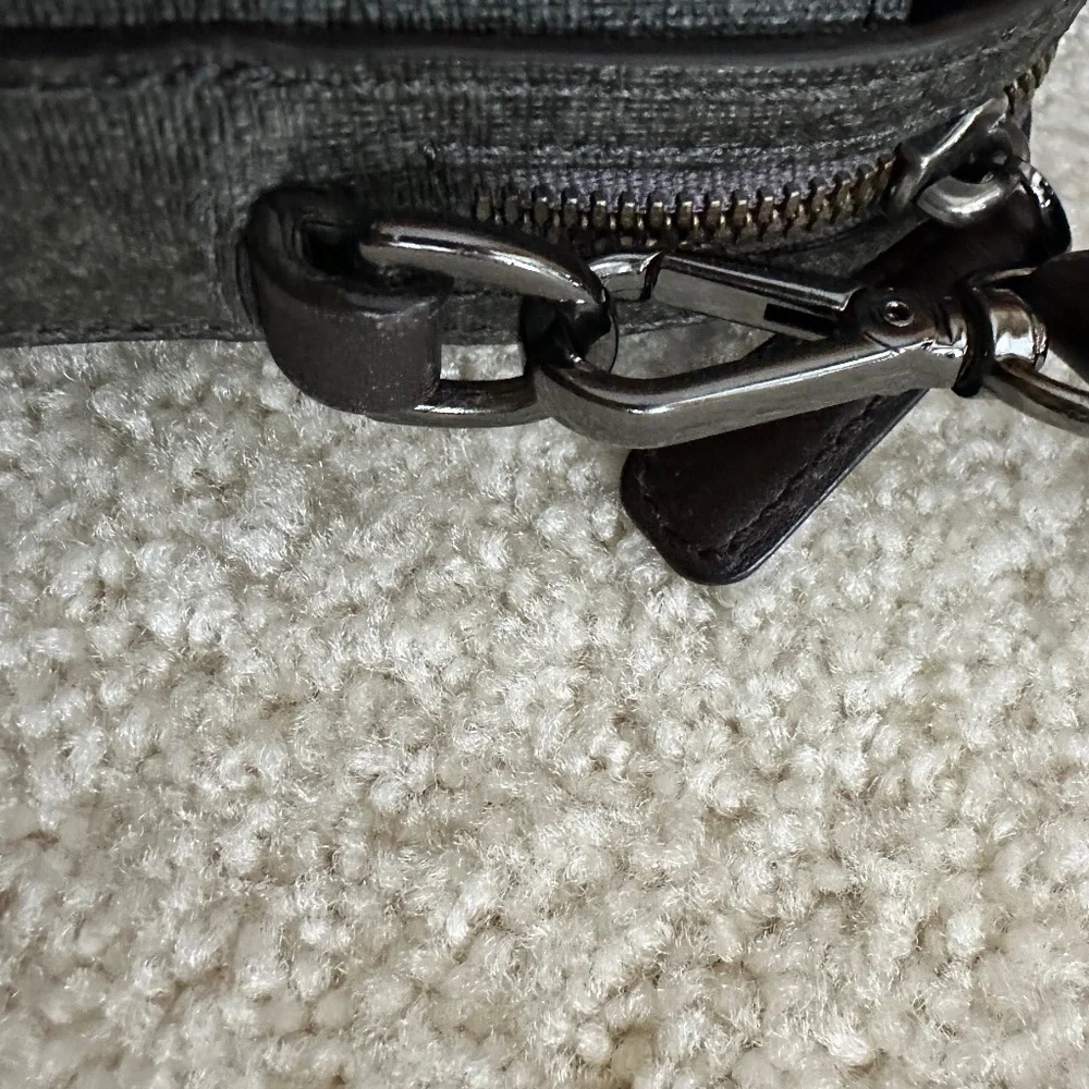 Mens Tumi commuter bag rare limited edition